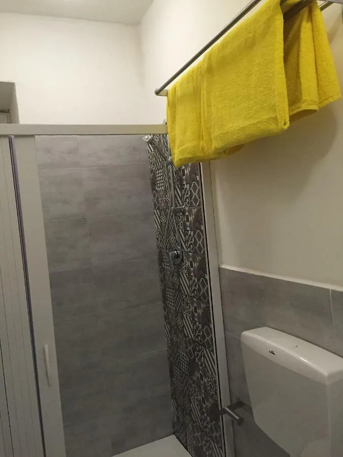 דירות קטאניה La Casa Di Cloe 0*,